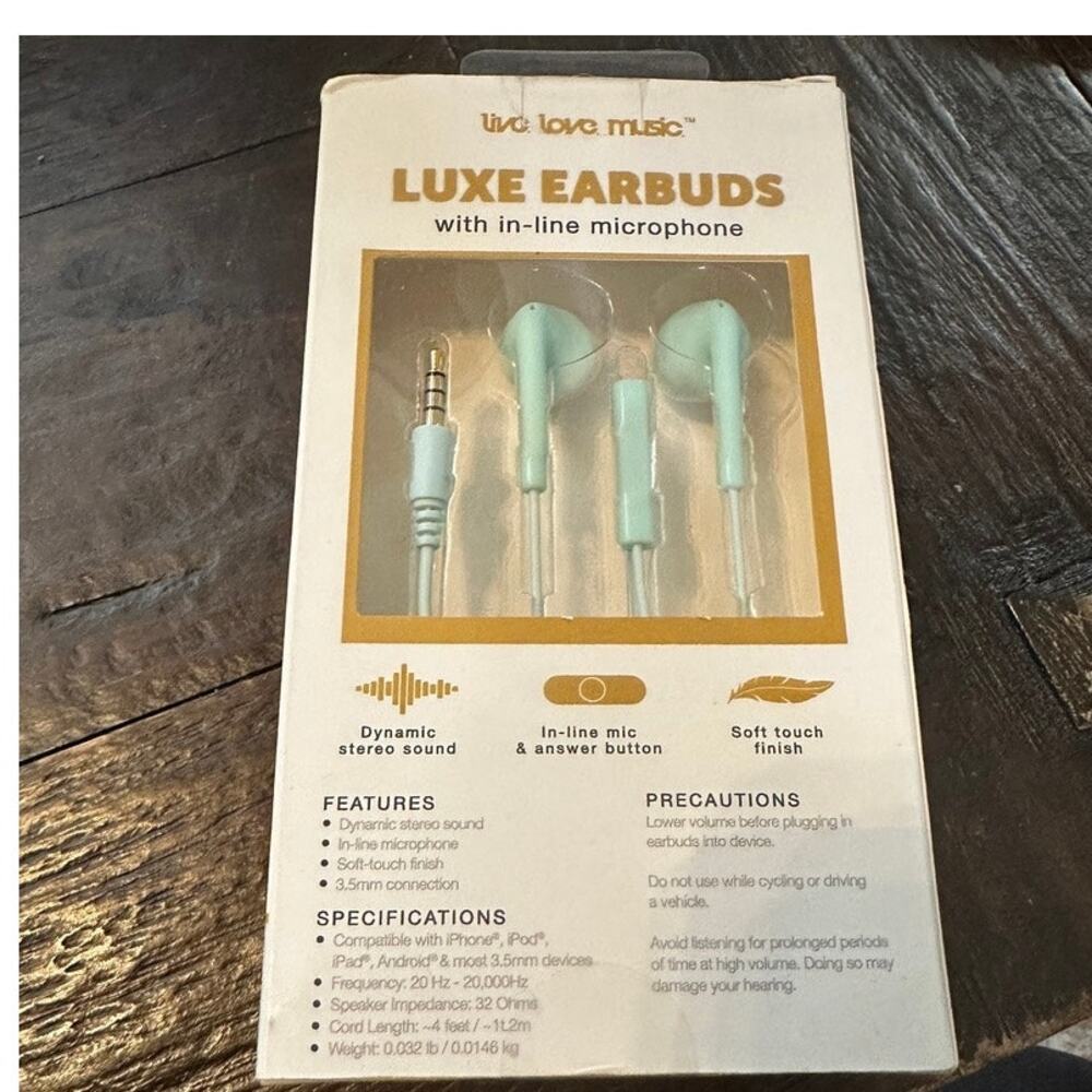 Live Love Music Luxe Earbuds Blue Wired In-Line Mic Soft‎ Touch headphones NIB